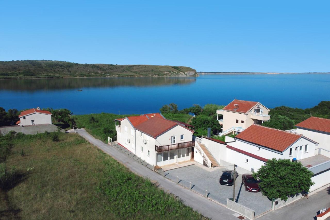 Villa Sabina - Apartments Kroatien Ražanac Exterior foto